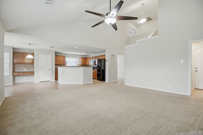 9606 Mediator Run, House other with 4 bedrooms, 4 bathrooms and null parking in Converse TX | Image 13