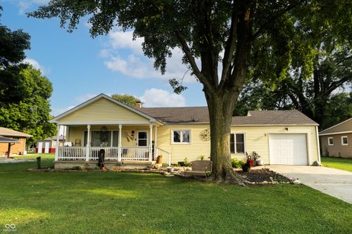 1906 Traction Rd, Crawfordsville, IN, 47933-2110 | Card Image