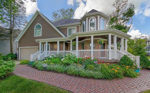 439 Hill Ave, Glen Ellyn, IL, 60137-4905 | Card Image
