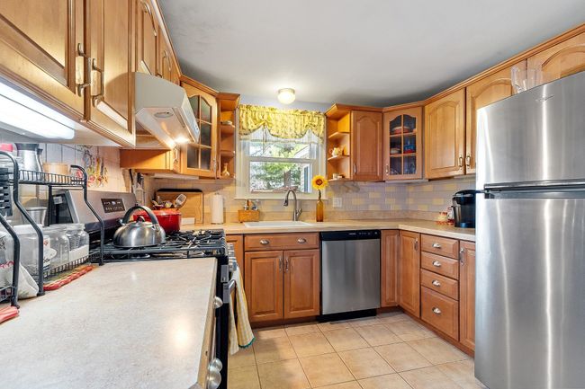 31 Biscayne Pkwy, House other with 3 bedrooms, 3 bathrooms and null parking in Nashua NH | Image 11