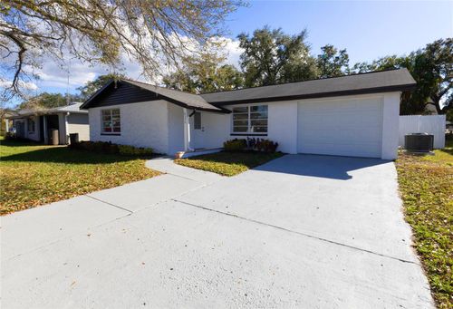 6340 Westport Dr, PORT RICHEY, FL, 34668-3652 | Card Image