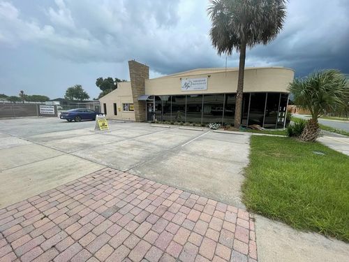 101-201 E Main St, LEESBURG, FL, 34748-5226 | Card Image