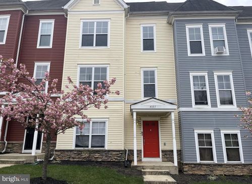 4885 F St Se, WASHINGTON, DC, 20019-6107 | Card Image