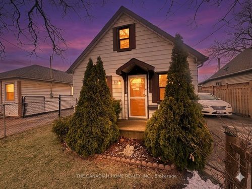 611 Rennie St, Hamilton, ON, L8H3P8 | Card Image