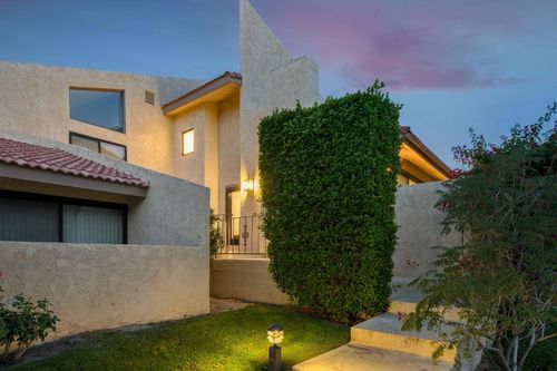 10-2600 S Palm Canyon Dr, Palm Springs, CA, 92264-9368 | Card Image
