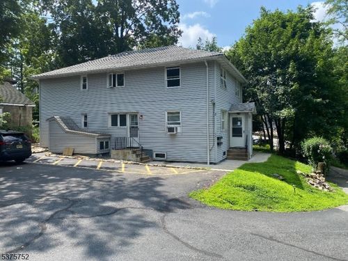 2 Hasbrouck Ave, Butler, NJ, 07405-1412 | Card Image