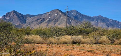 24-8778 E Hoyt Ln, Hereford, AZ, 85615-5712 | Card Image