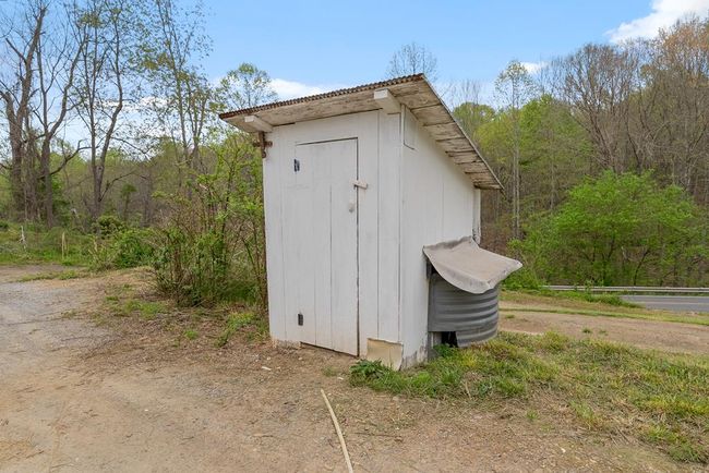 860 Floyd Hwy S, House other with 3 bedrooms, 2 bathrooms and null parking in Floyd VA | Image 69