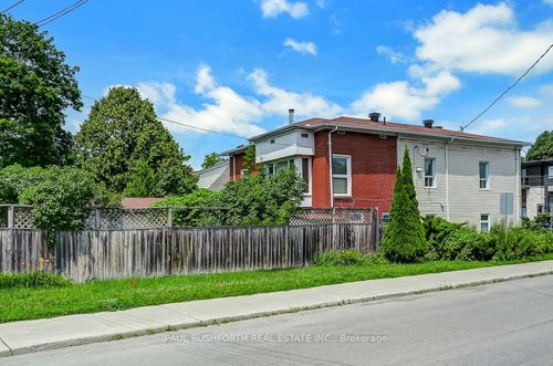 249 Iona Street, Westboro - Hampton Park, ON, K1Z6C7 | Card Image