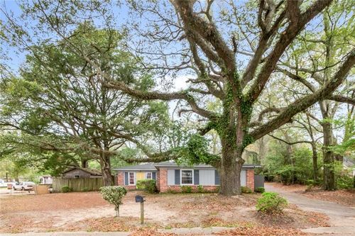 5012 Cottage Hill Rd, Mobile, AL, 36609-4260 | Card Image