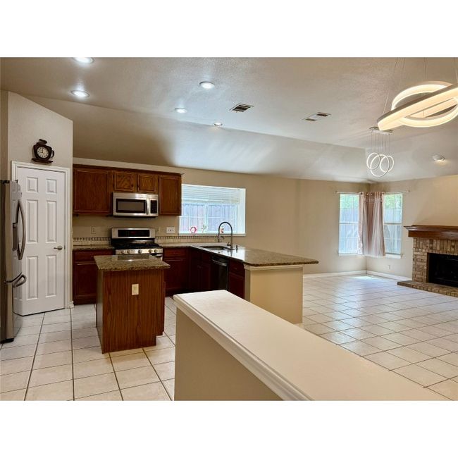 2509 Little Elm Trl, House other with 3 bedrooms, 2 bathrooms and 6 parking in Cedar Park TX | Image 11