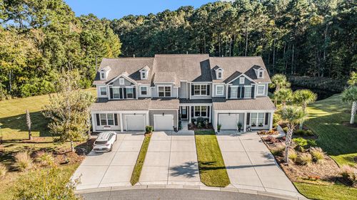 2618 Kingsfield St, Mount Pleasant, SC, 29466-7239 | Card Image