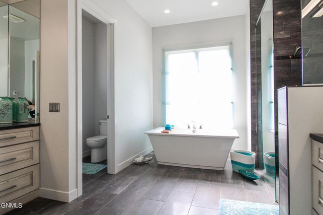 Primary Bath with Oversized Soaking Tub, Dual Vanities and Oversized Walk-In Shower | Image 50
