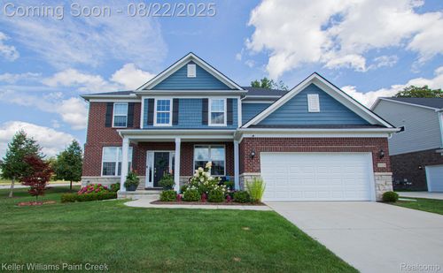 2009 Logan Dr, Rochester Hills, MI, 48309-4902 | Card Image