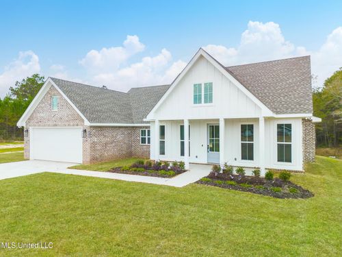 119 Clear Lake Rd, Perkinston, MS, 39573-4703 | Card Image