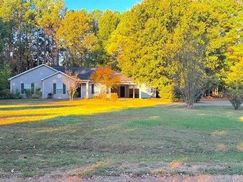 11 Southlake Road, Arkadelphia, AR, 71923-0000 | Card Image