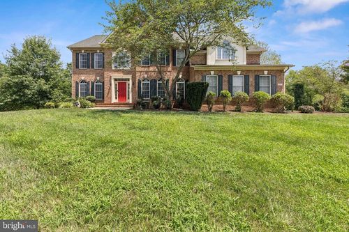 26368 Strathaven Ct, CHANTILLY, VA, 20152-2591 | Card Image