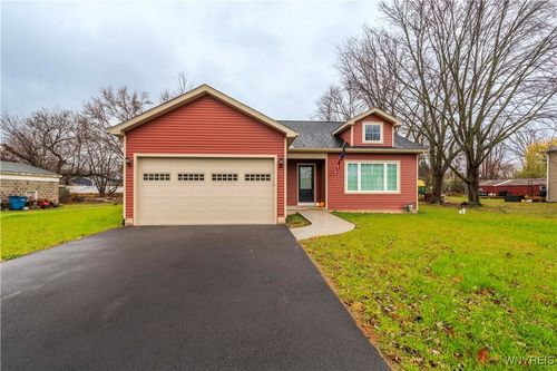 6110 Edgewood Drive, Niagara, NY, 14304 | Card Image