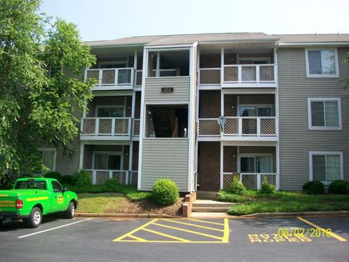 220 Elm St, Clemson, SC, 29631-2884 | Card Image