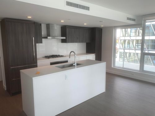 640-8133 Cook Rd, Richmond, BC, V6Y0L7 | Card Image