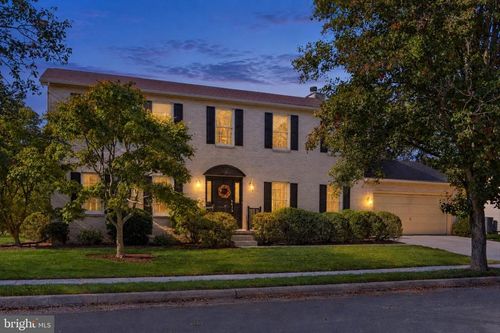 857 Acri Rd, MECHANICSBURG, PA, 17050-2231 | Card Image