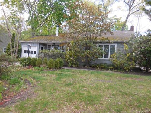 194 Phyllis Drive, Brookhaven, NY, 11772 | Card Image