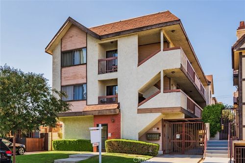 102-367 Salem St, Glendale, CA, 91203 | Card Image
