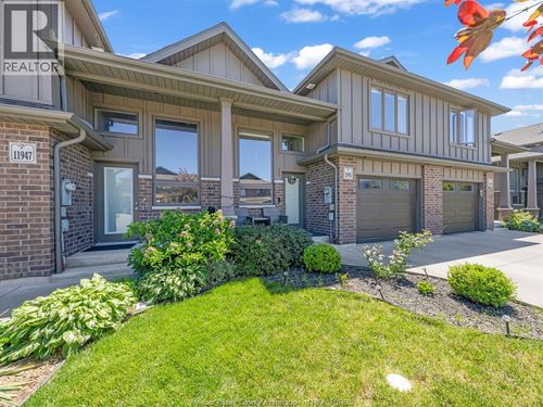 11945 Maitland Ave, Windsor, ON, N8P0B9 | Card Image