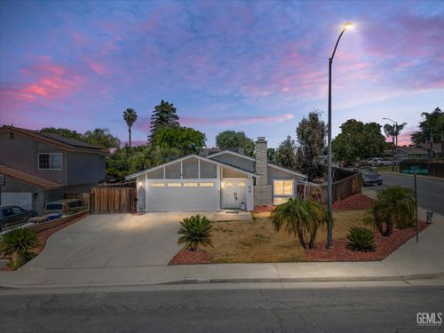 4512 San Miguel Way, Bakersfield, CA, 93306-2346 | Card Image