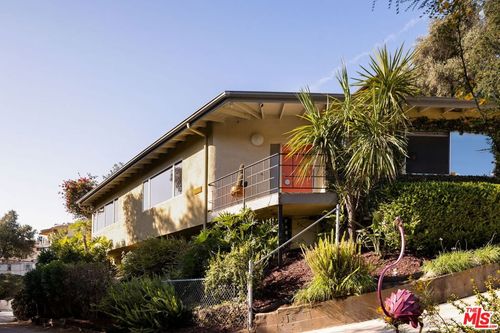 941 Cavanagh Road, Glendale, CA, 91207 | Card Image