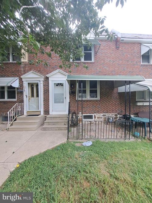 1127 Kenwood Rd, DARBY, PA, 19023-1417 | Card Image