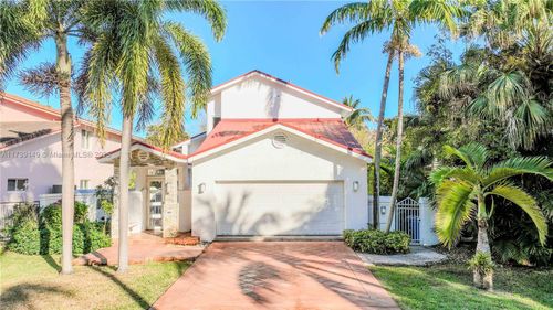 371 Golden Beach Dr, Golden Beach, FL, 33160-2225 | Card Image