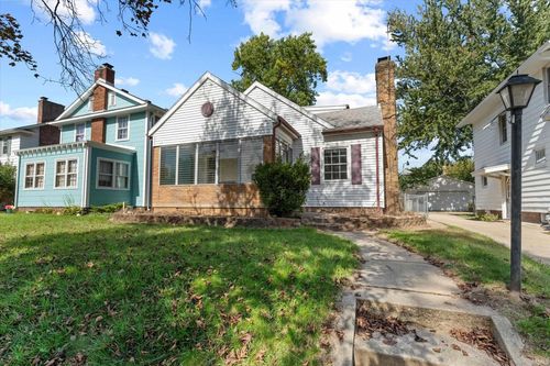 413 Tonti Street, South Bend, IN, 46517 | Card Image
