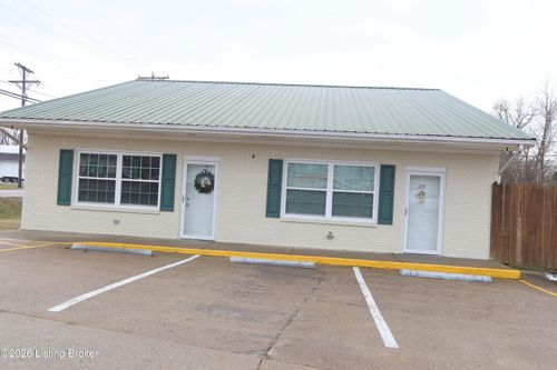 110 Peonia Rd, Clarkson, KY, 42726-8049 | Card Image