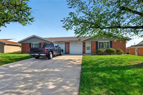 5454 Bromwick Drive, Dayton, OH, 45426 | Card Image