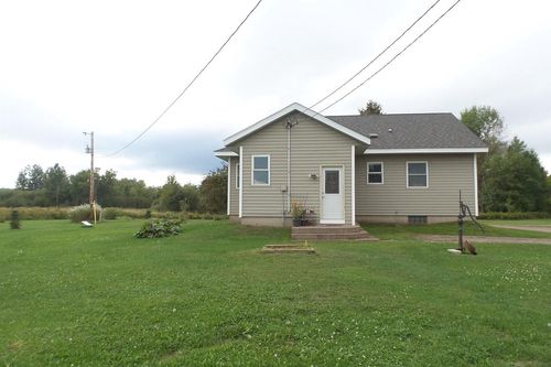 N5758 Center Drive, Greenwood, WI, 54451 | Card Image