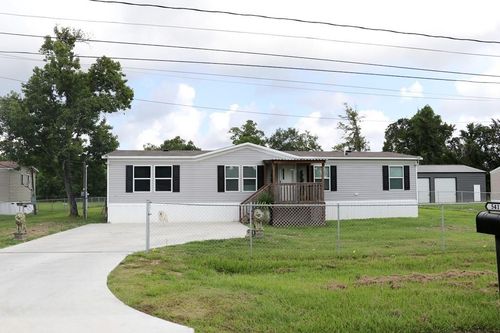 5419 Carriage Trails Dr, Mont Belvieu, TX, 77523-8961 | Card Image