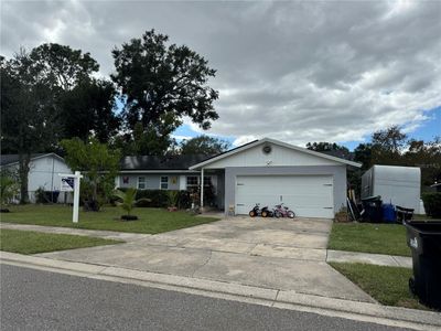 3686 Trianon Drive, House other with 3 bedrooms, 2 bathrooms and null parking in Orlando FL | Image 2