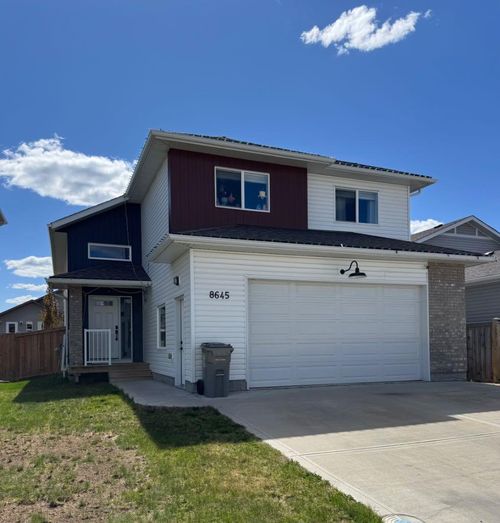 8645 122 Ave, Grande Prairie, AB, T8X0P6 | Card Image