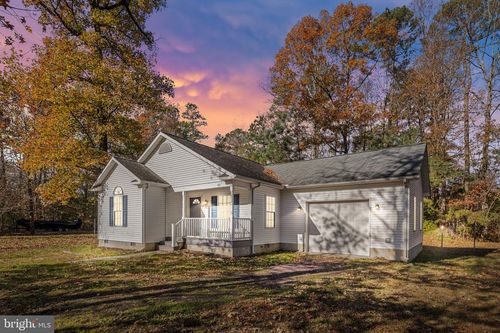 39 Fort King Dr, COLONIAL BEACH, VA, 22443-4110 | Card Image