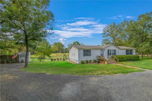 18546 County Road 4561, Normangee, TX, 77871-3759 | Card Image