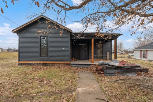 321 Cave St, Smiths Grove, KY, 42171-8312 | Card Image