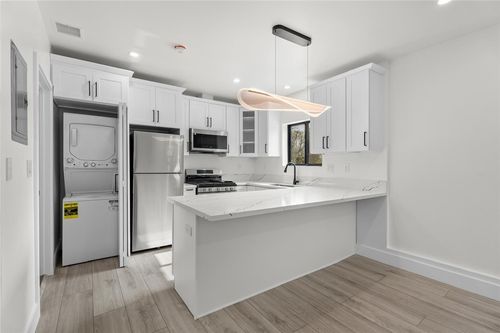 19703 Blythe Street, Winnetka, CA, 91306 | Card Image