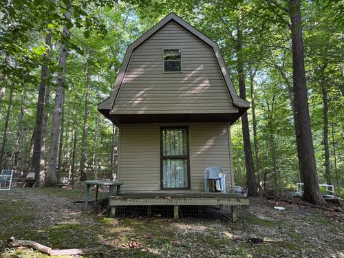 8401 Buffalo Rd, Poland, IN, 47868-7499 | Card Image