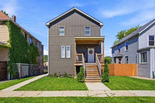 612 13th Ave, Maywood, IL, 60153-1412 | Card Image