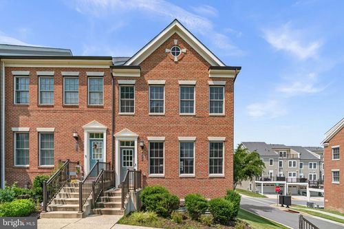 823 Herman Way, SYKESVILLE, MD, 21784-7987 | Card Image