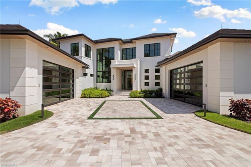 2345 Tarpon Rd, NAPLES, FL, 34102-1561 | Card Image