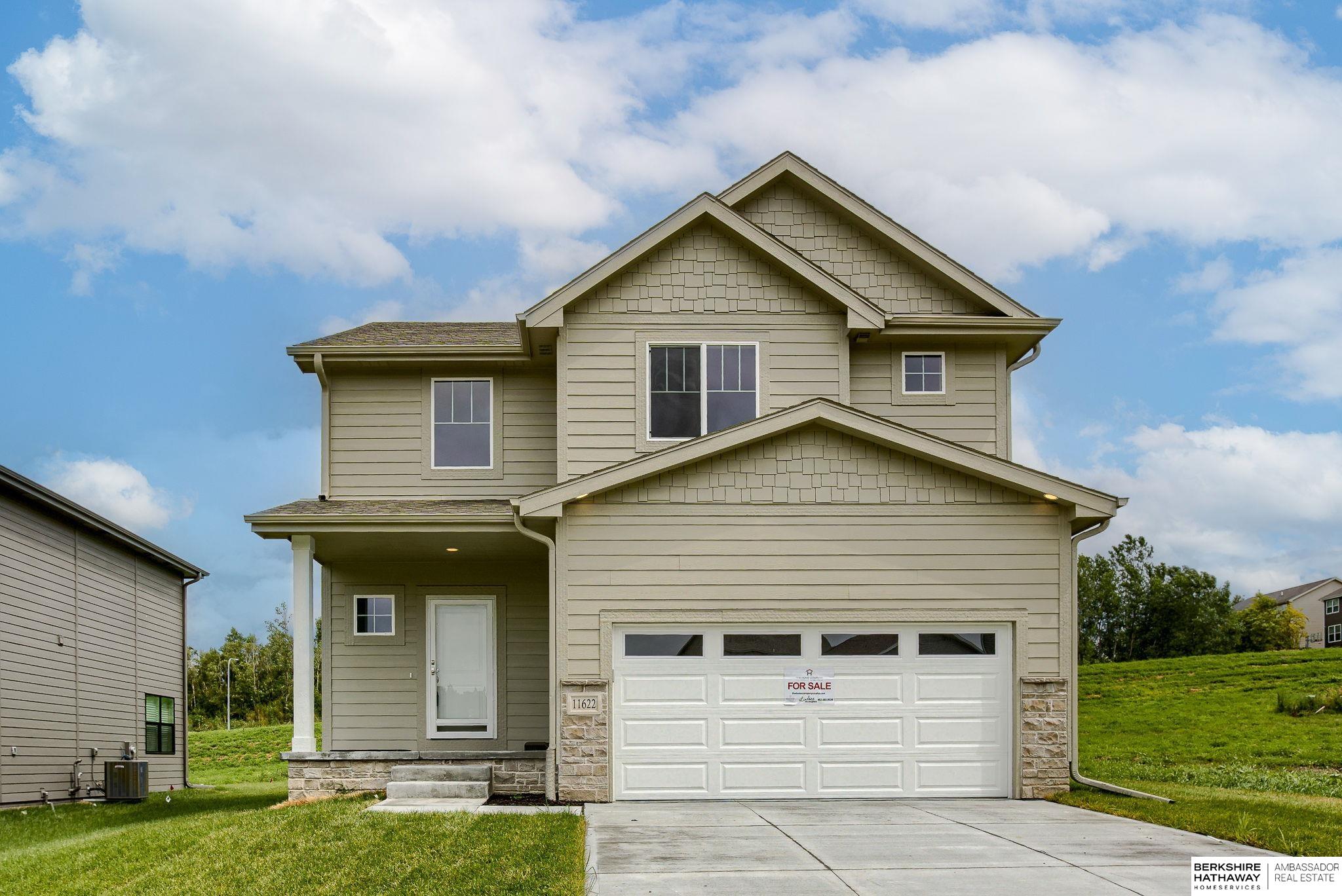 King St, Omaha, NE 68142
