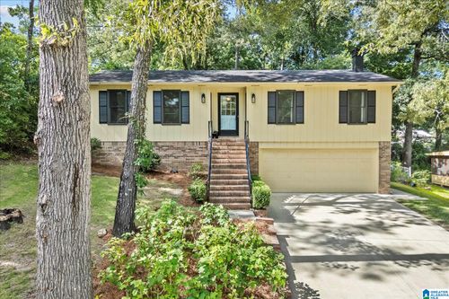753 Crosscreek Trl, Pelham, AL, 35124-1503 | Card Image