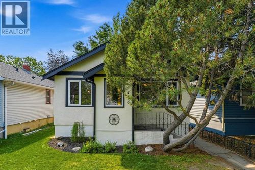 439 13 Ave Ne, Calgary, AB, T2E1C3 | Card Image